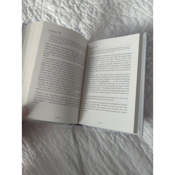 God's Wisdom for Navigating Life: A Year of Daily Devotions in the Book of Prove - Picture 6 of 6